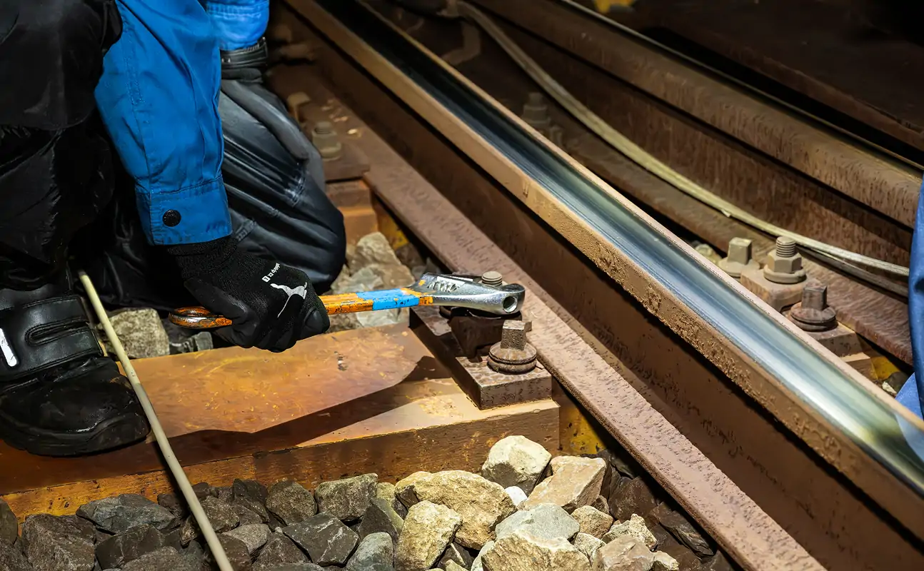 軌道保守・補修イメージ