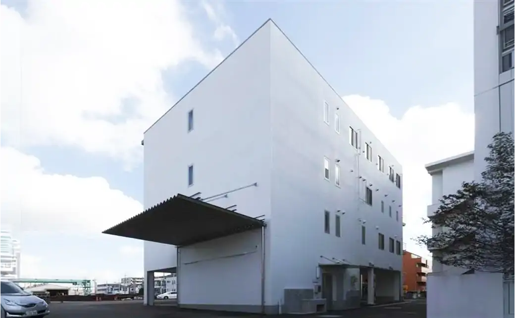 綾瀬事務所外観